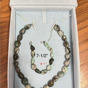 Elegant Authentic Raw Emerald Necklace